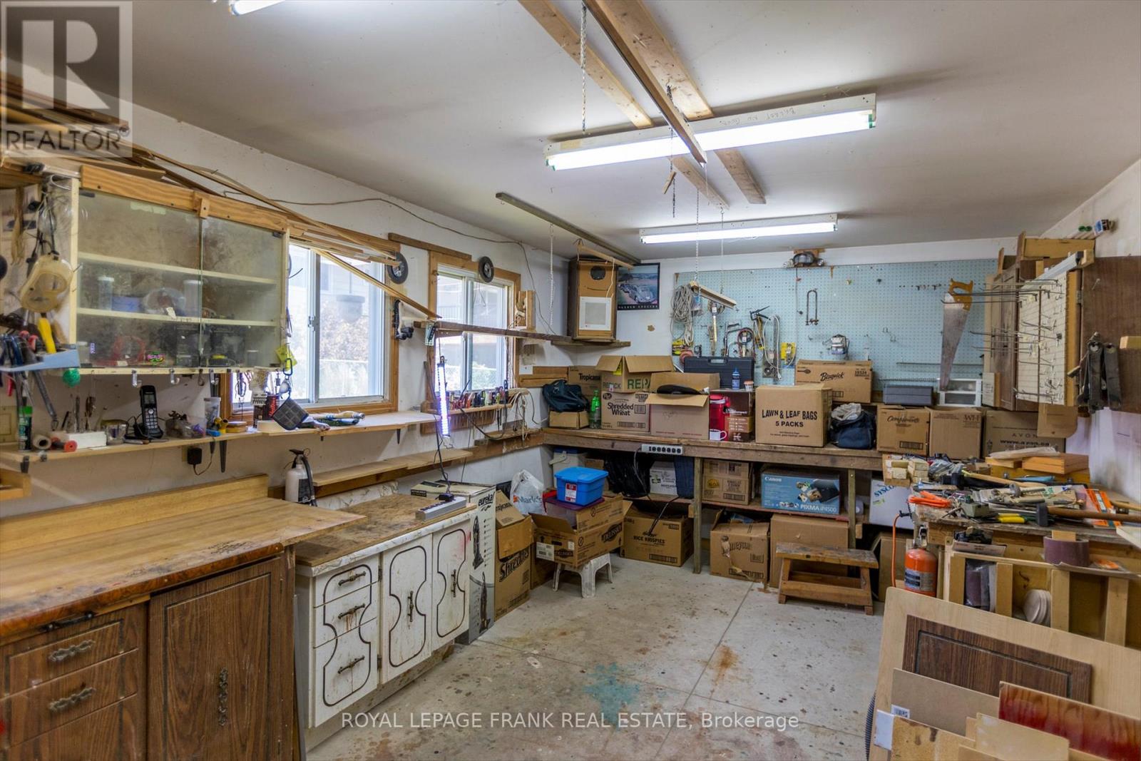 110 Greenhill Drive, Peterborough West (Central), Ontario  K9J 6E4 - Photo 37 - X12247291