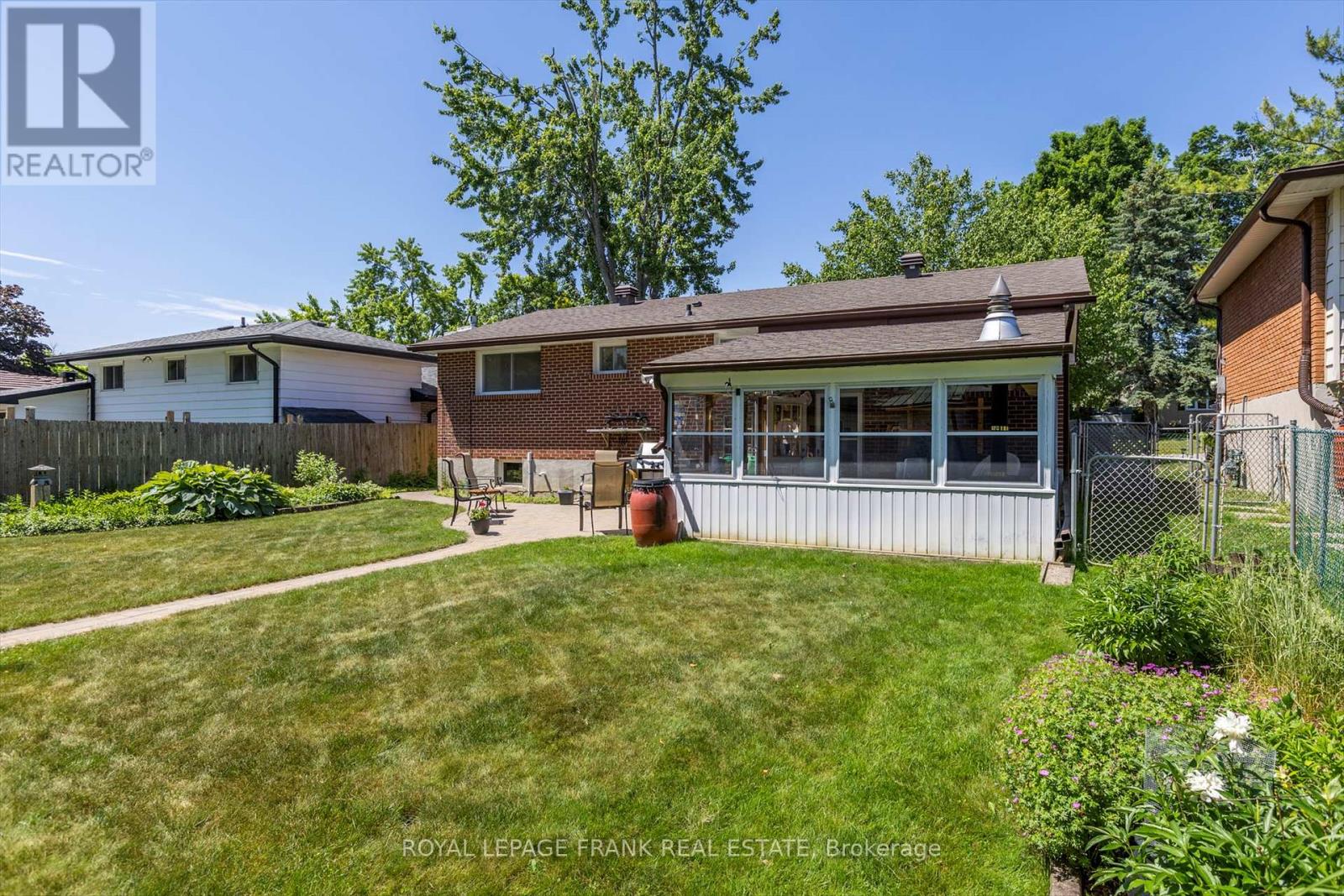 110 Greenhill Drive, Peterborough West (Central), Ontario  K9J 6E4 - Photo 39 - X12247291