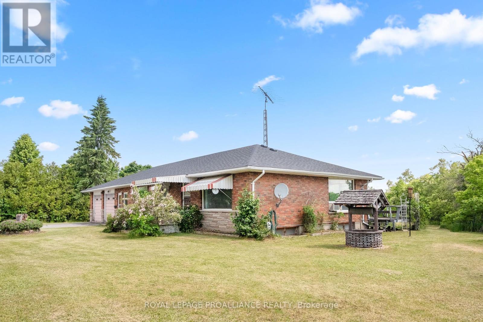 42 Elizabeth Street, Trent Hills (Hastings), Ontario  K0L 1Y0 - Photo 2 - X12247482