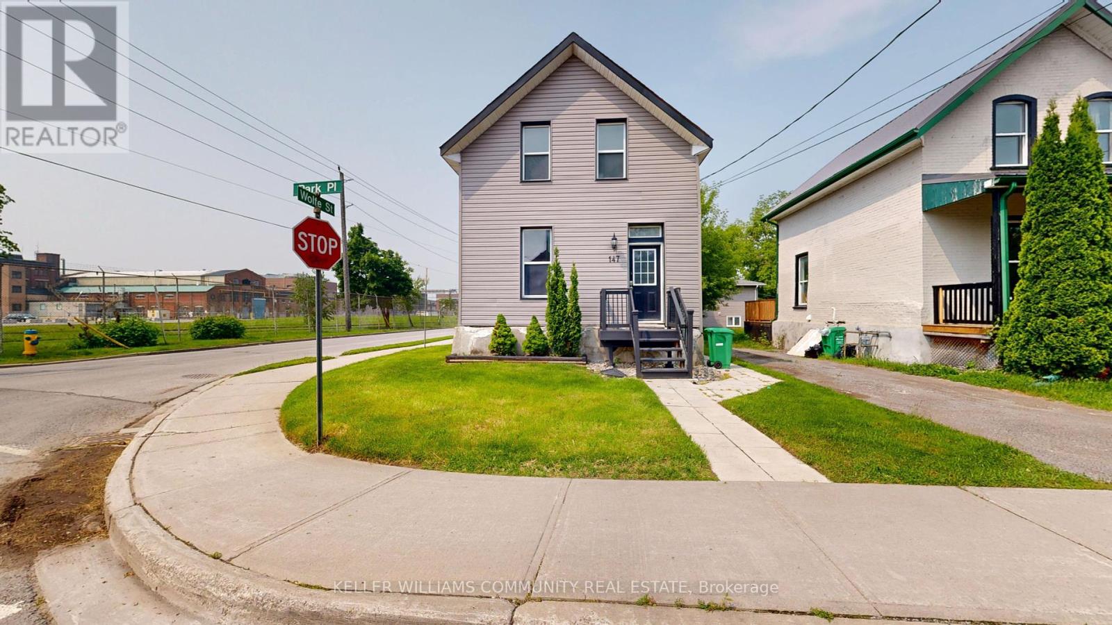 147 Park Place, Peterborough Central (South), Ontario  K9J 3V8 - Photo 2 - X12247507