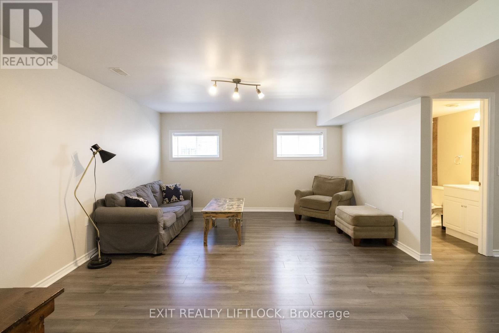 63 Summer Lane, Selwyn, Ontario  K9L 0G4 - Photo 37 - X12247539