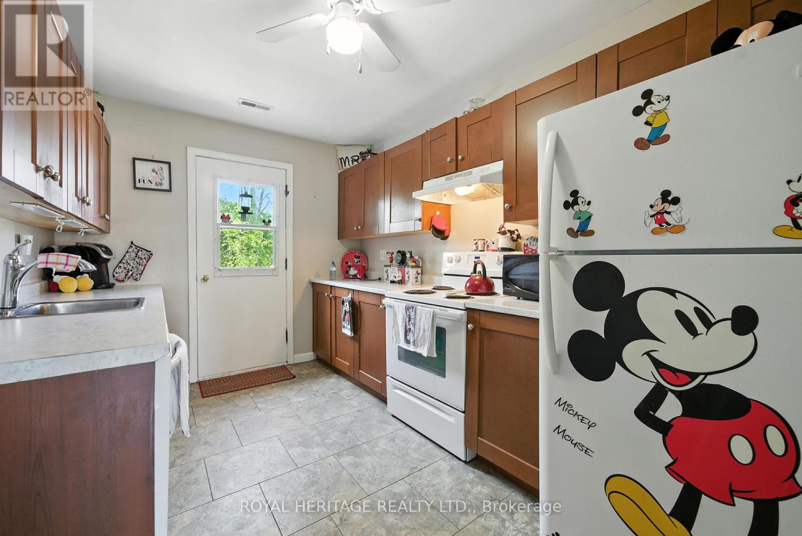 713 Maryland Avenue, Peterborough Central (South), Ontario  K9J 4P5 - Photo 31 - X12247749