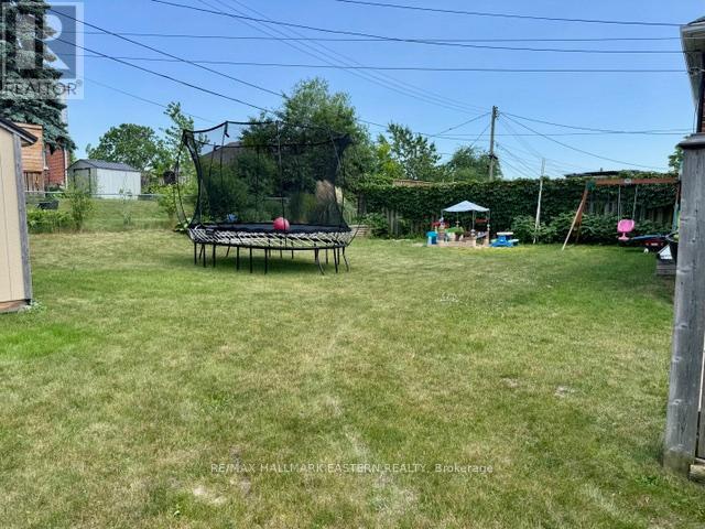 1110 Hayes Street, Peterborough Central (South), Ontario  K9J 5S8 - Photo 16 - X12248043