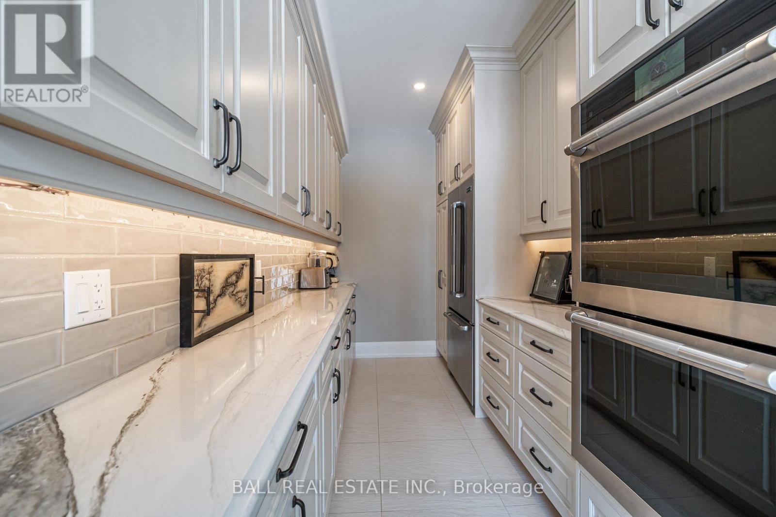 1864 Willan Road, Selwyn, Ontario  K0L 2H0 - Photo 14 - X12248118