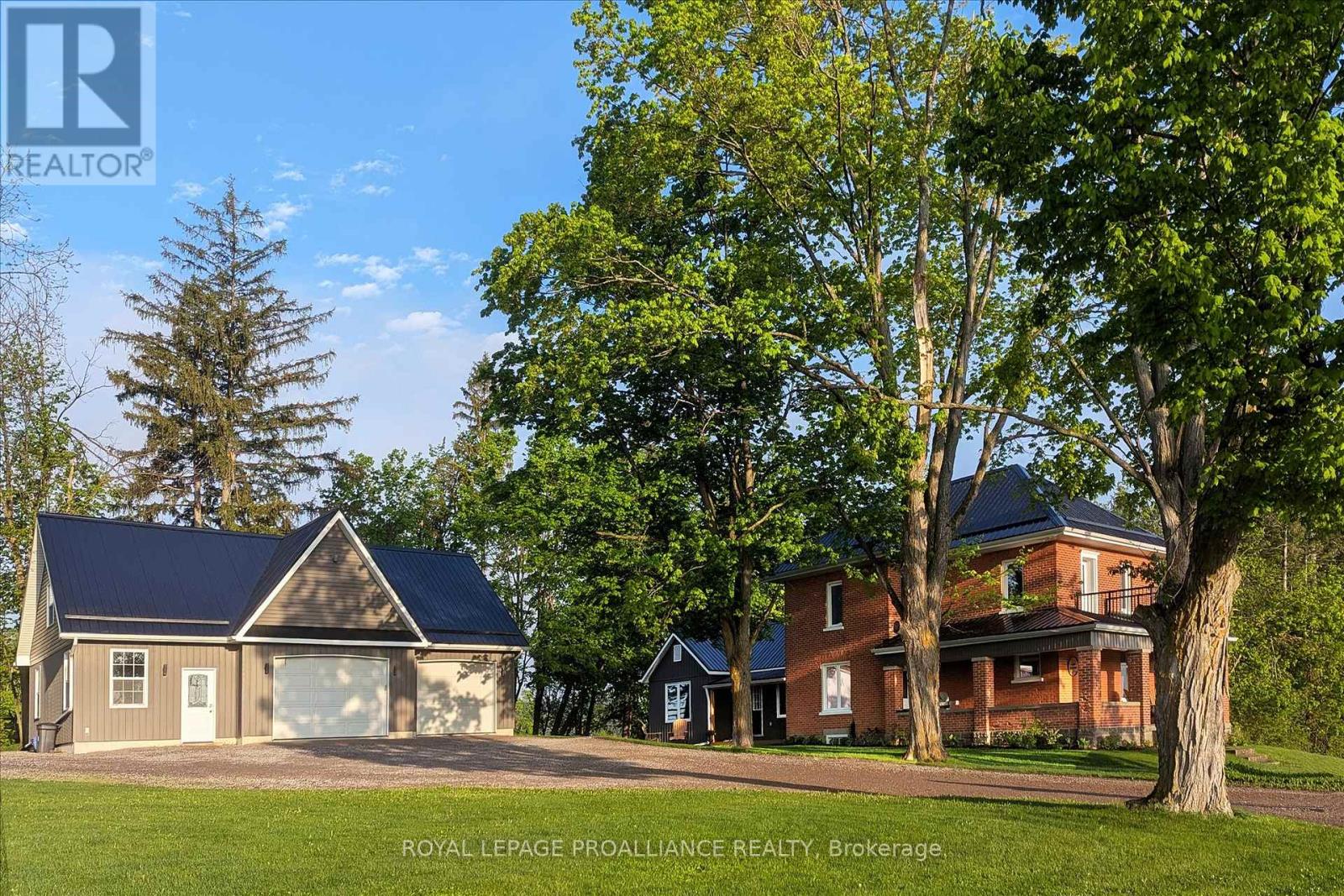 831 Bland Line, Cavan Monaghan (Cavan Twp), Ontario  L0A 1C0 - Photo 1 - X12248189