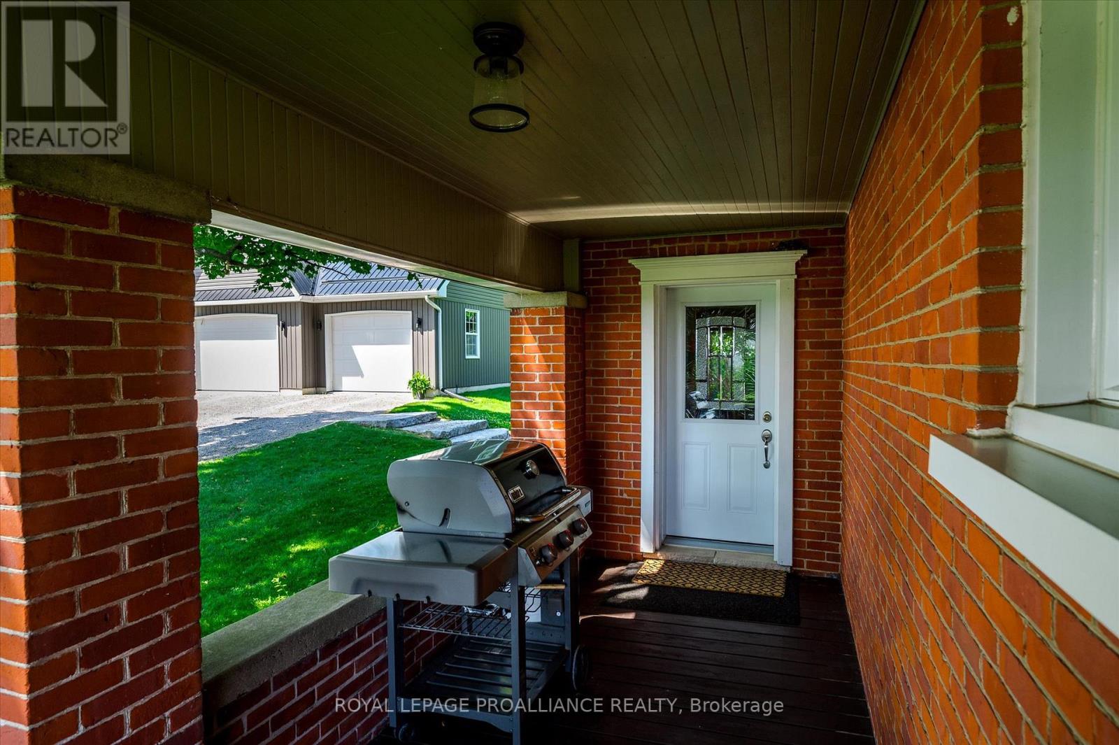 831 Bland Line, Cavan Monaghan (Cavan Twp), Ontario  L0A 1C0 - Photo 24 - X12248189