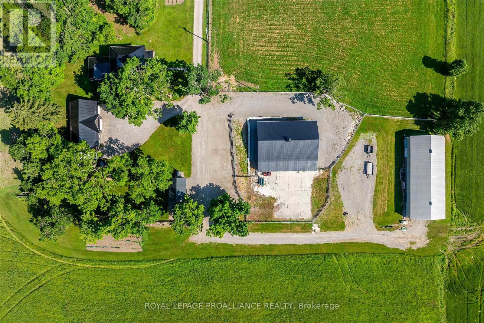 831 Bland Line, Cavan Monaghan (Cavan Twp), Ontario  L0A 1C0 - Photo 7 - X12248189