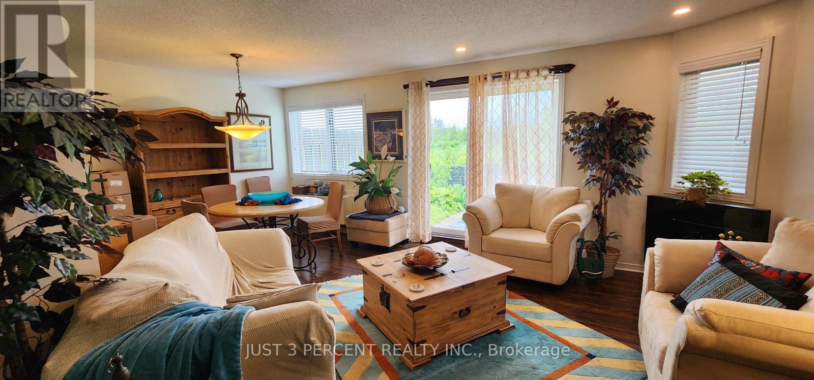 26 - 36 Champlain Crescent, Peterborough North (University Heights), Ontario  K9L 1T1 - Photo 15 - X12248568