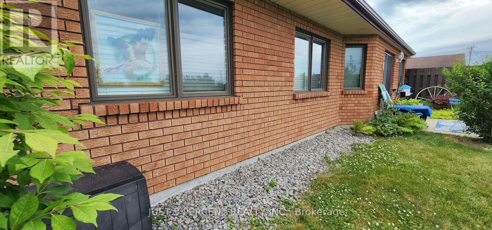 26 - 36 Champlain Crescent, Peterborough North (University Heights), Ontario  K9L 1T1 - Photo 41 - X12248568