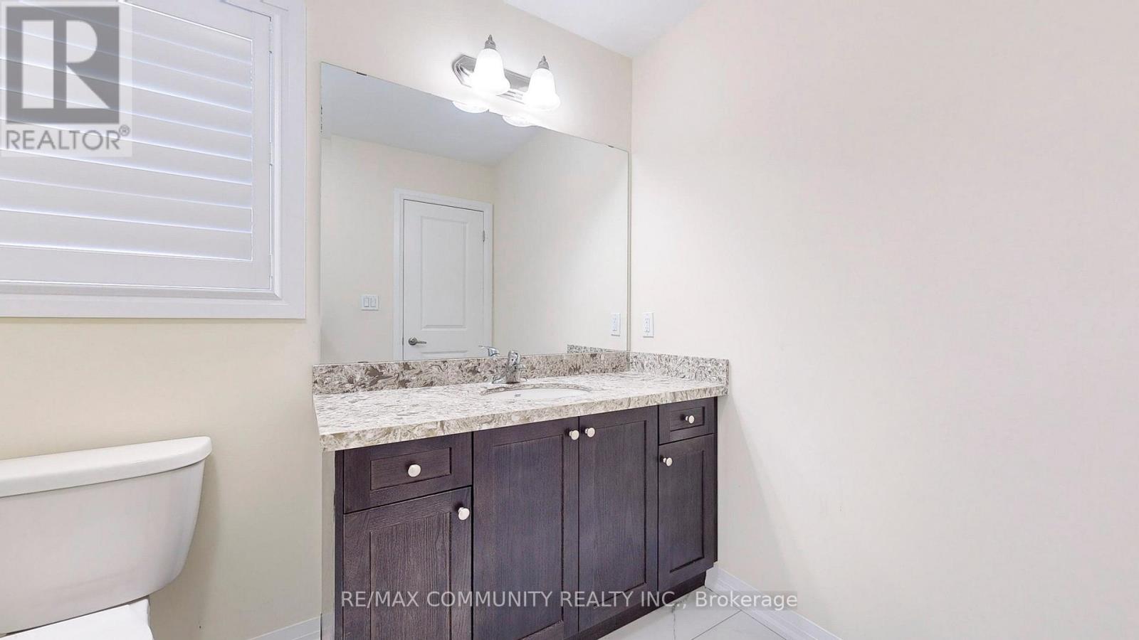 14 Lamb Avenue, Kawartha Lakes (Lindsay), Ontario  K9V 0J3 - Photo 28 - X12248789