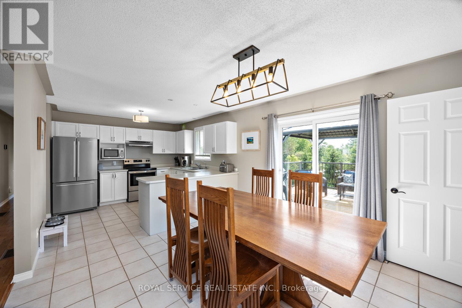 922 Bensfort Heights, Otonabee-South Monaghan, Ontario  K0L 1B0 - Photo 15 - X12248871
