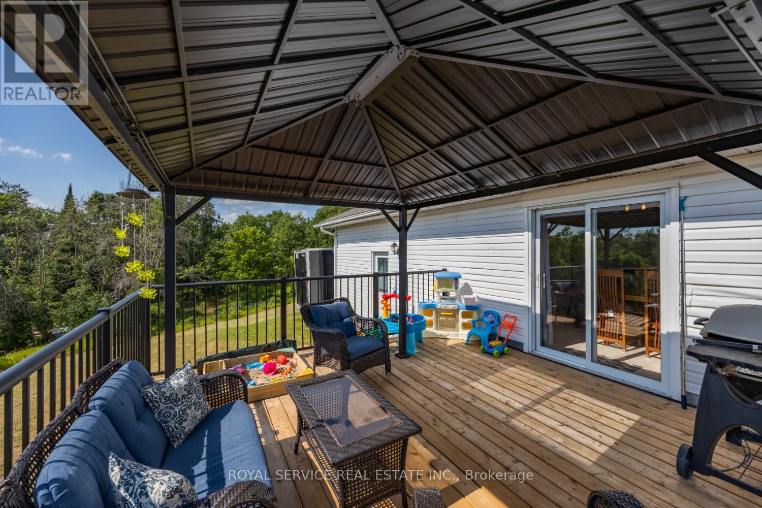 922 Bensfort Heights, Otonabee-South Monaghan, Ontario  K0L 1B0 - Photo 42 - X12248871