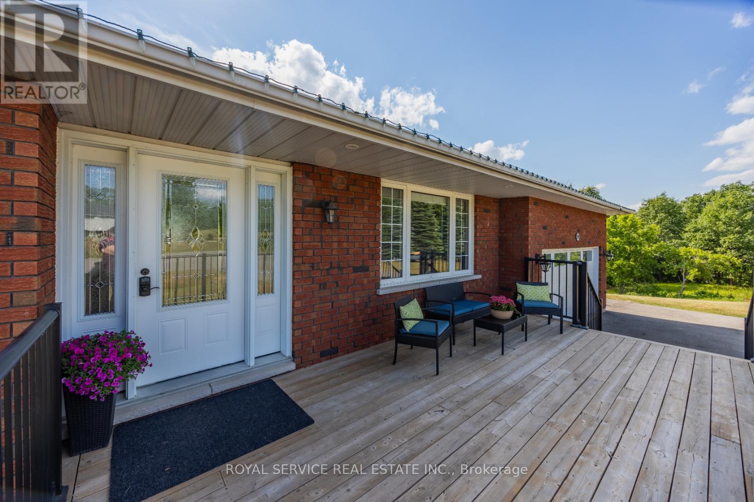 922 Bensfort Heights, Otonabee-South Monaghan, Ontario  K0L 1B0 - Photo 6 - X12248871