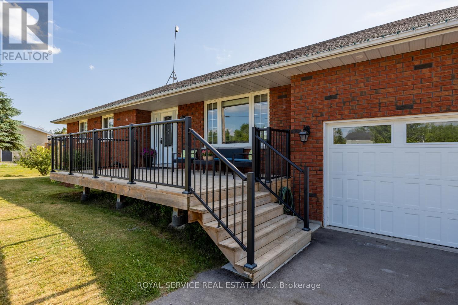 922 Bensfort Heights, Otonabee-South Monaghan, Ontario  K0L 1B0 - Photo 7 - X12248871