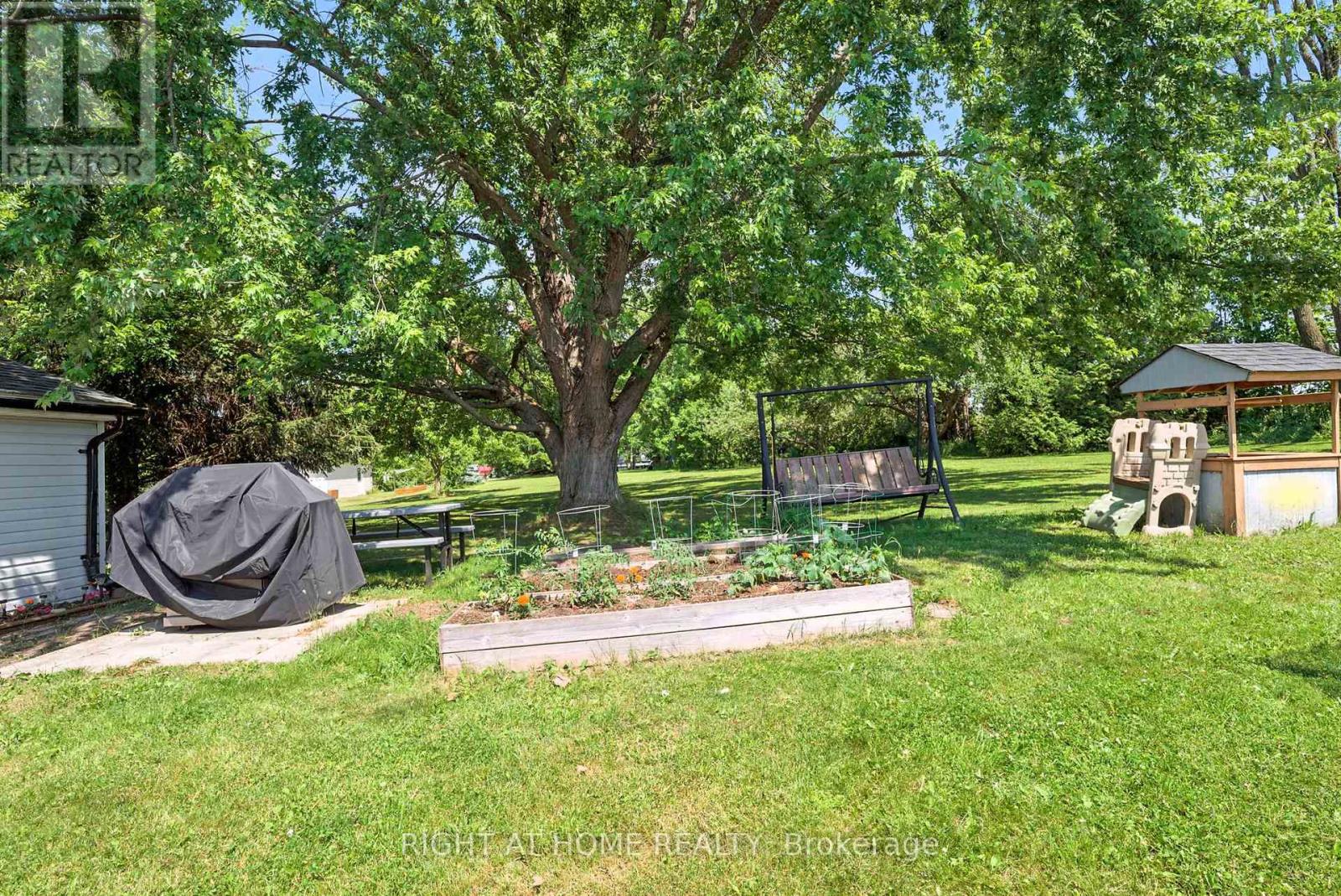 831 Kimberly Drive, Selwyn, Ontario  K0L 1T0 - Photo 23 - X12248998