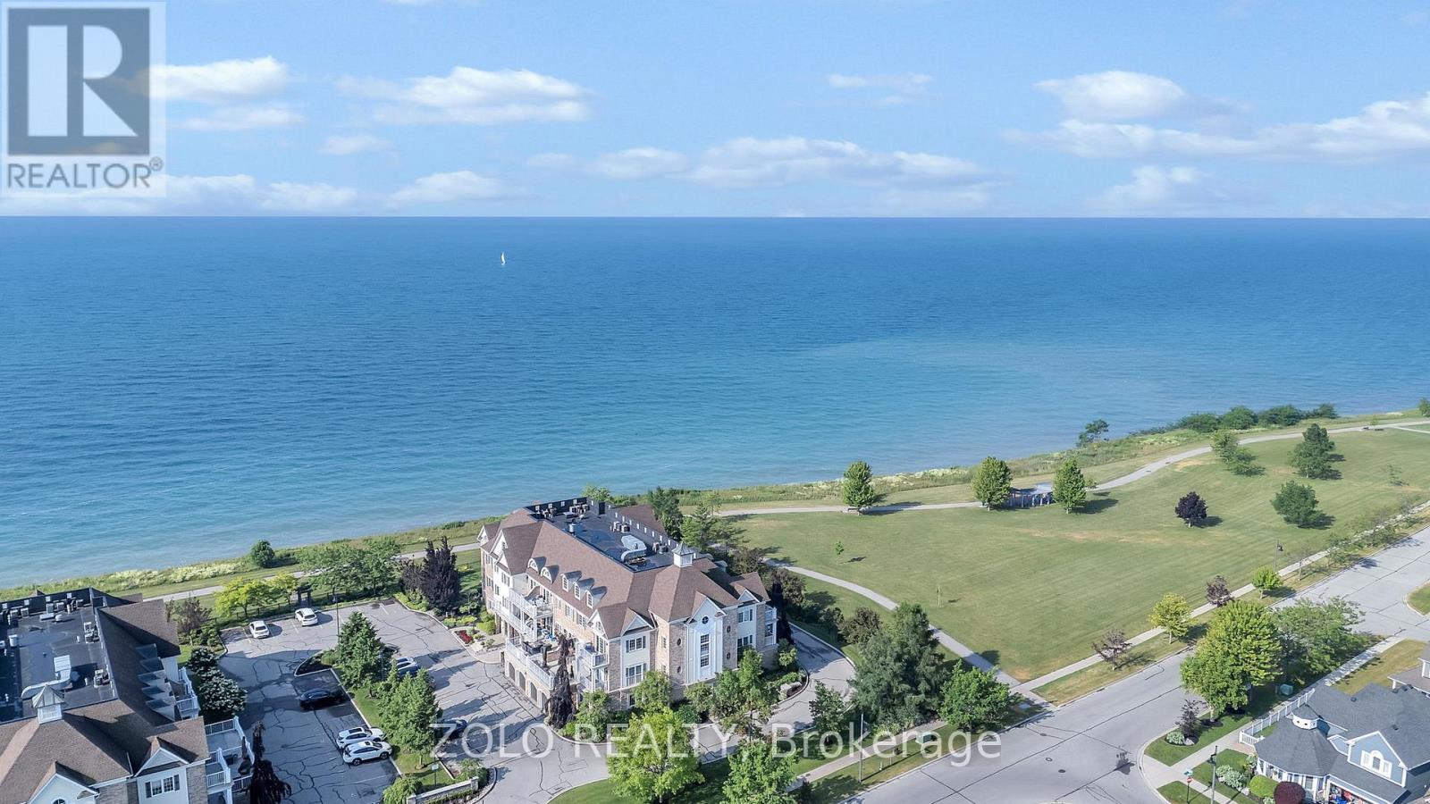 301 - 395 Lakebreeze Drive, Clarington (Newcastle), Ontario  L1B 0A5 - Photo 1 - E12249033