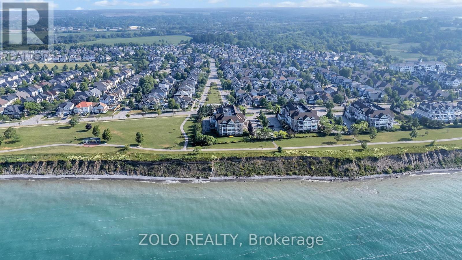 301 - 395 Lakebreeze Drive, Clarington (Newcastle), Ontario  L1B 0A5 - Photo 2 - E12249033