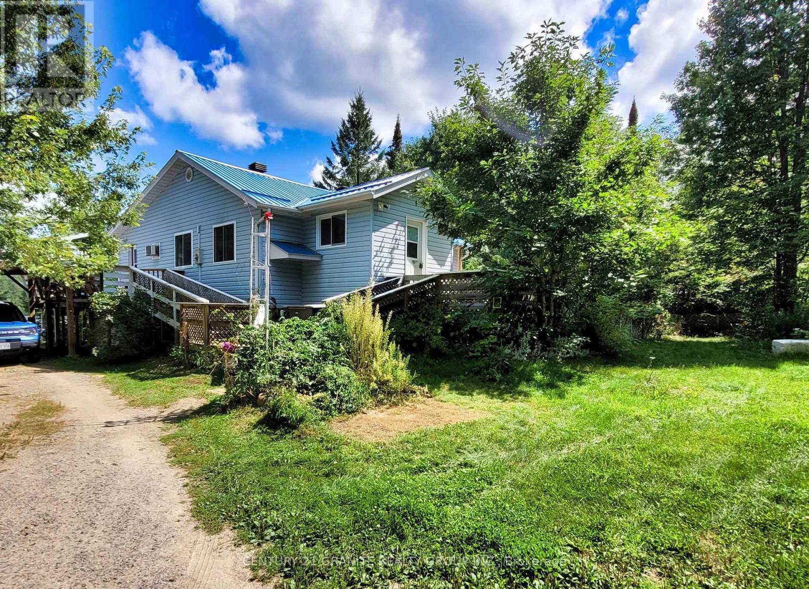 192 Circle Road, Hastings Highlands (Mcclure Ward), Ontario  K0L 1J0 - Photo 5 - X12249139