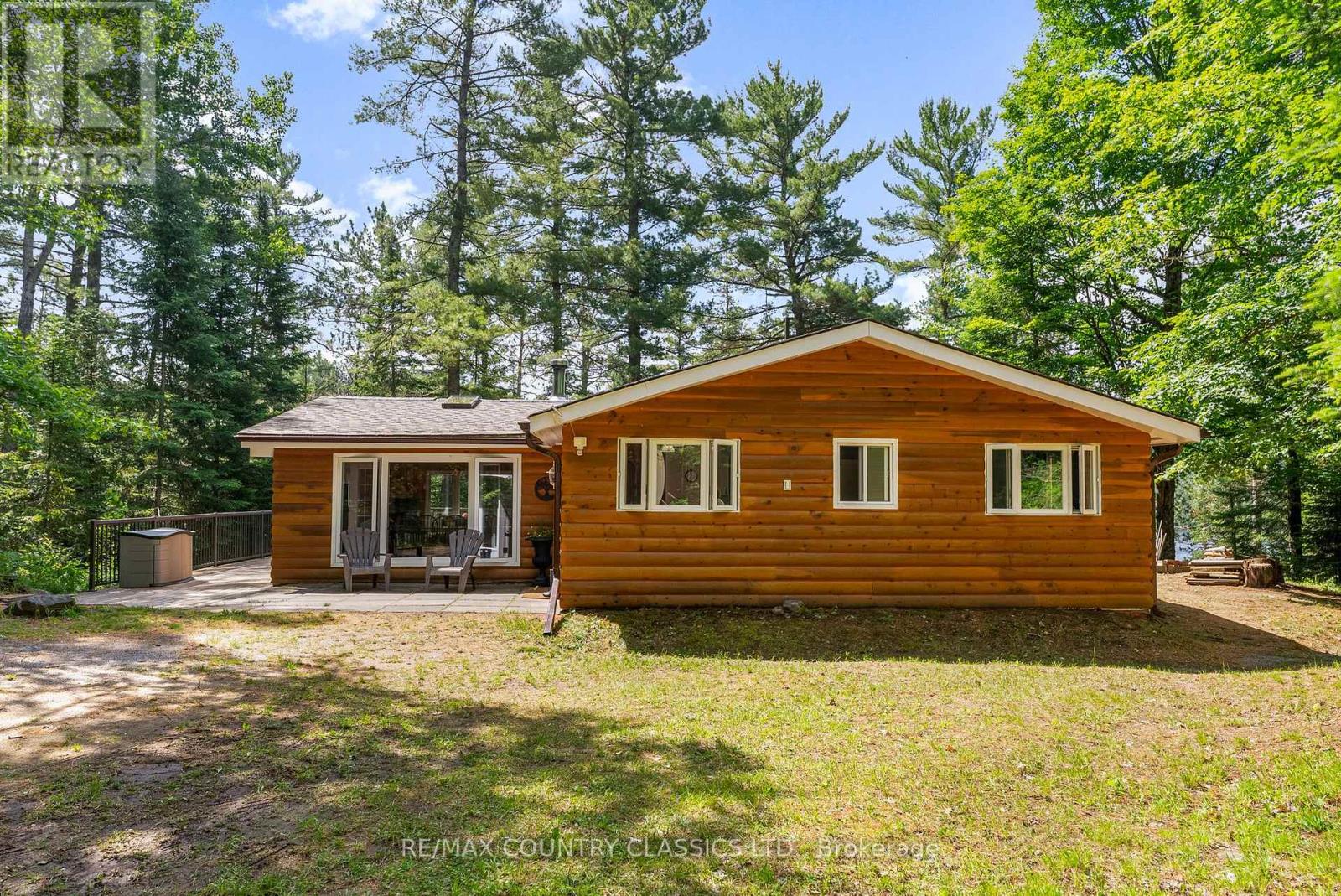 178 Jamieson Lane, Bancroft (Dungannon Ward), Ontario  K0L 2L0 - Photo 4 - X12249143