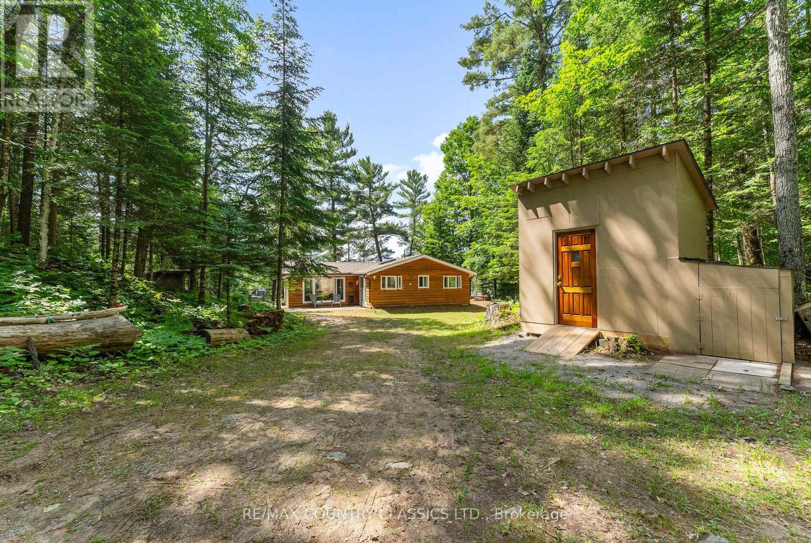 178 Jamieson Lane, Bancroft (Dungannon Ward), Ontario  K0L 2L0 - Photo 9 - X12249143