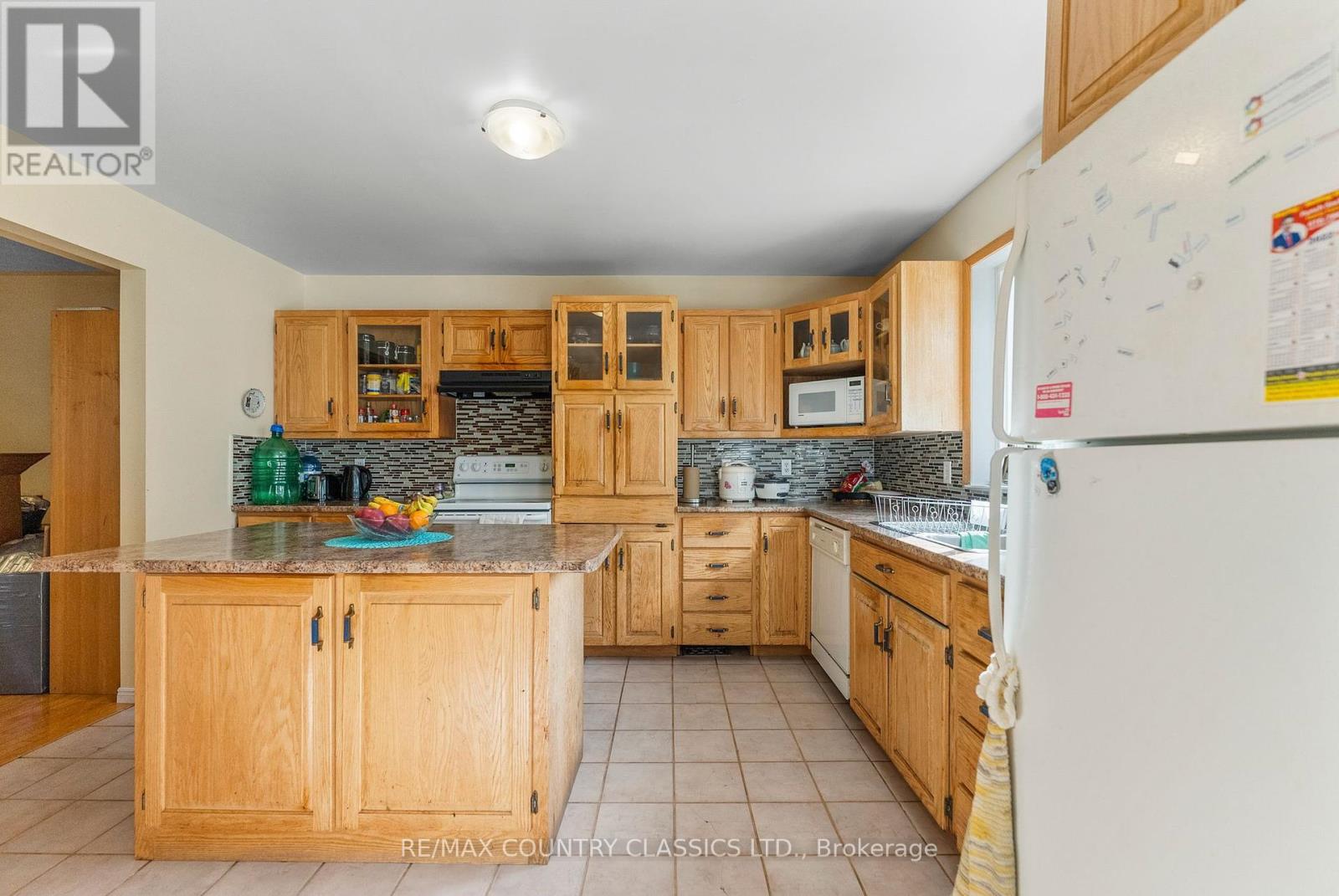10101 Hwy 28, North Kawartha, Ontario  K0L 1A0 - Photo 14 - X12249150