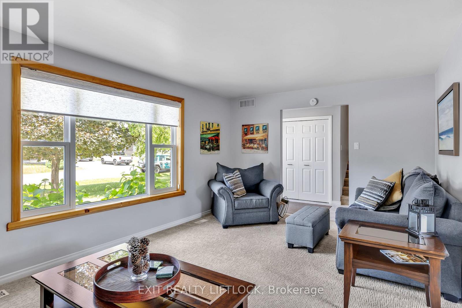 35 Keene Drive, Otonabee-South Monaghan, Ontario  K0L 2G0 - Photo 4 - X12249199