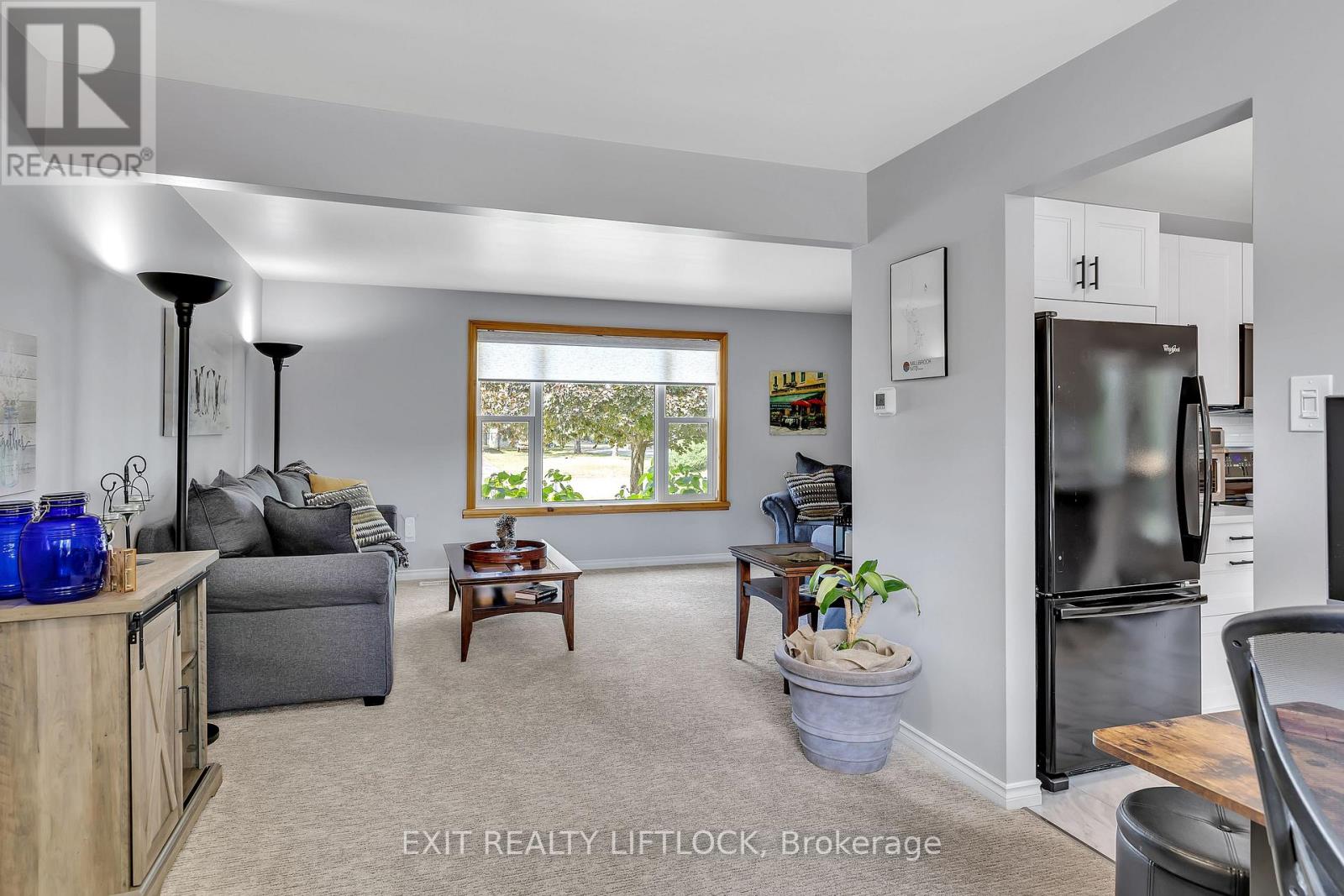 35 Keene Drive, Otonabee-South Monaghan, Ontario  K0L 2G0 - Photo 7 - X12249199
