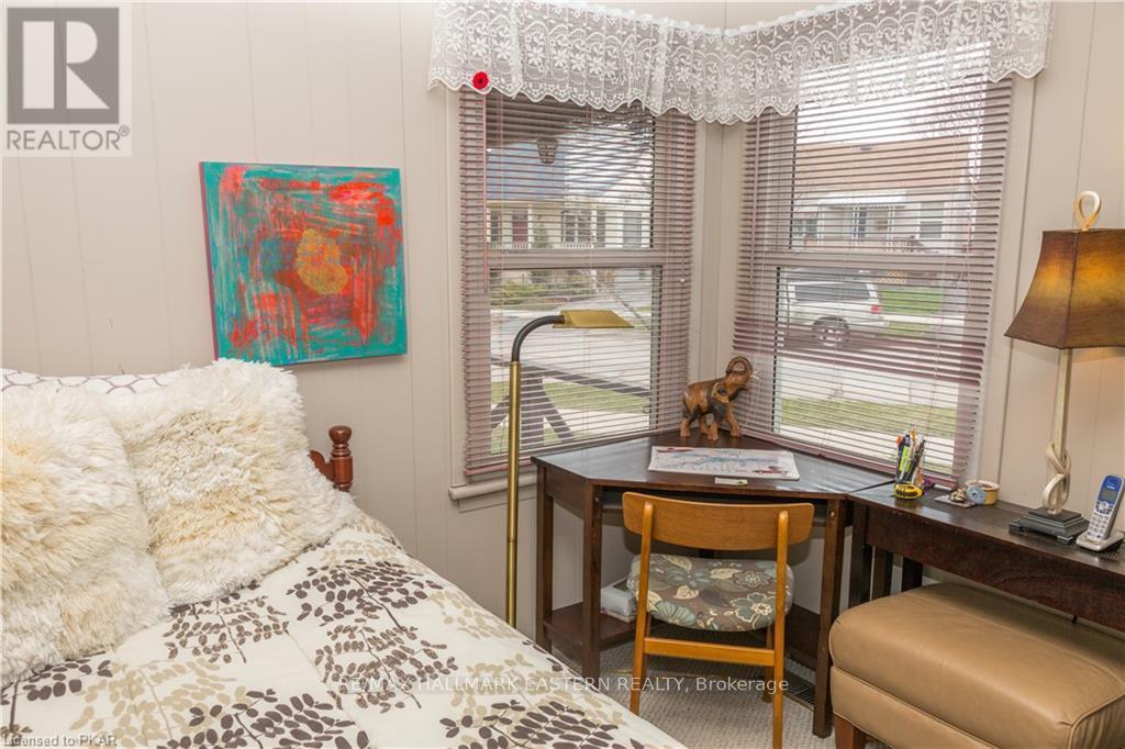 63 Edgewater Boulevard, Peterborough East (Central), Ontario  K9H 1A4 - Photo 19 - X12249278