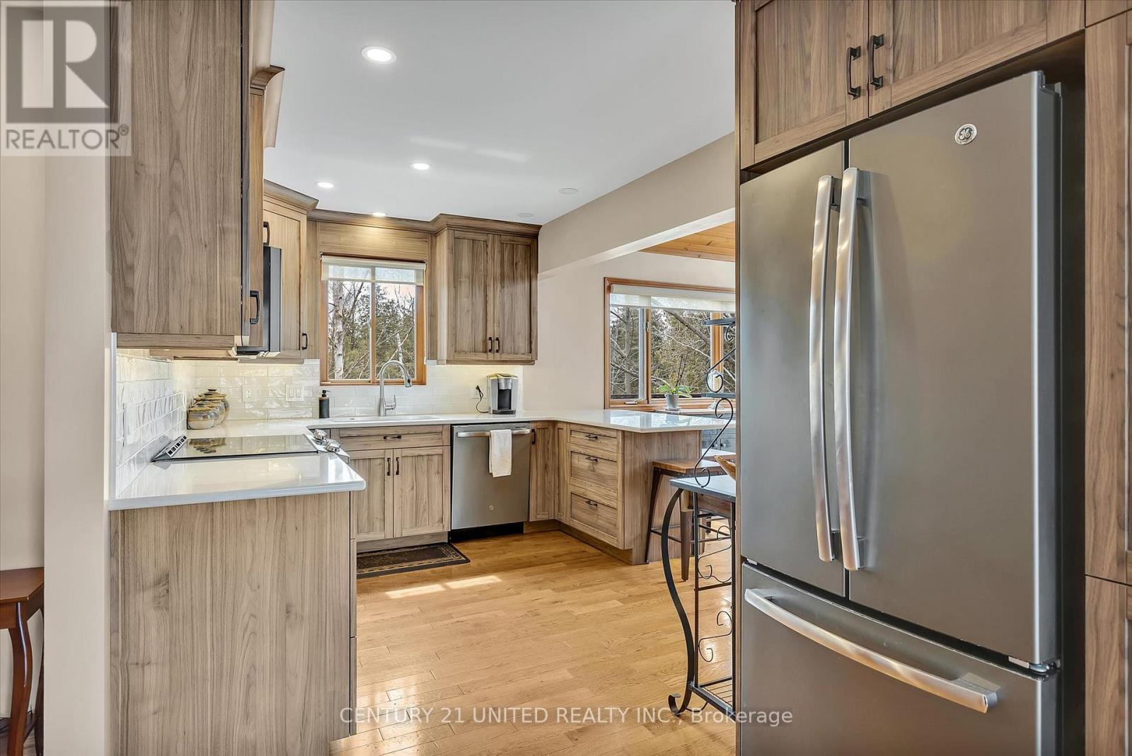 119 Birch Point Drive, Kawartha Lakes (Emily), Ontario  K0L 1T0 - Photo 6 - X12249409