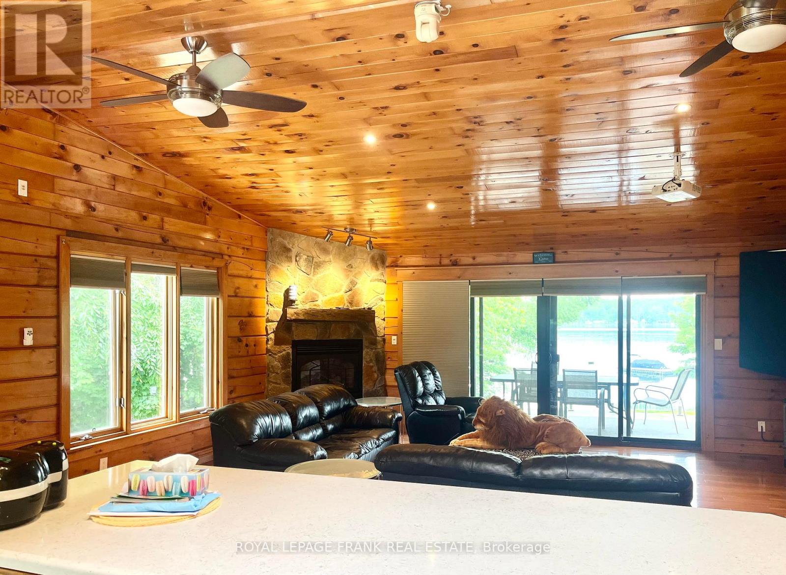 2886 Antelope Trail, Selwyn, Ontario  K0L 2H0 - Photo 12 - X12249463