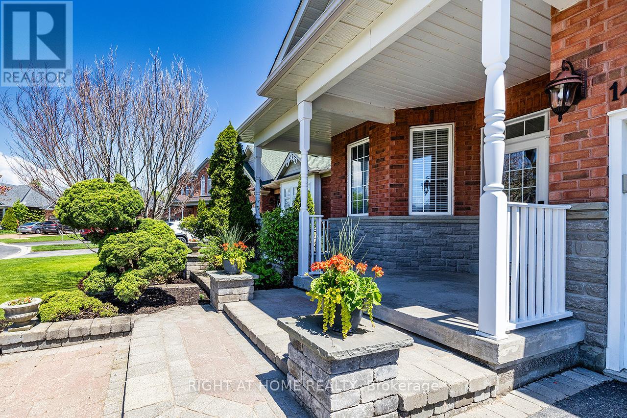 148 Brookhouse Drive, Clarington (Newcastle), Ontario  L1B 1N9 - Photo 3 - E12249431