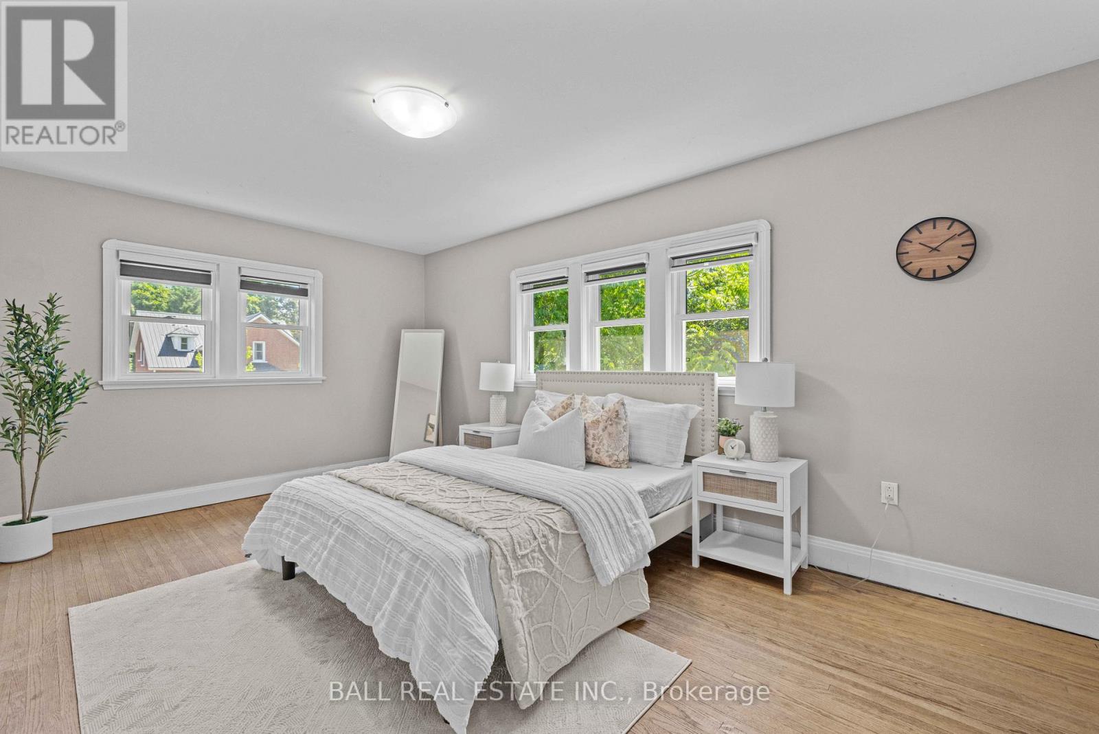 10 Anne Street, Peterborough Central (Old West End), Ontario  K9J 4S5 - Photo 29 - X12249671