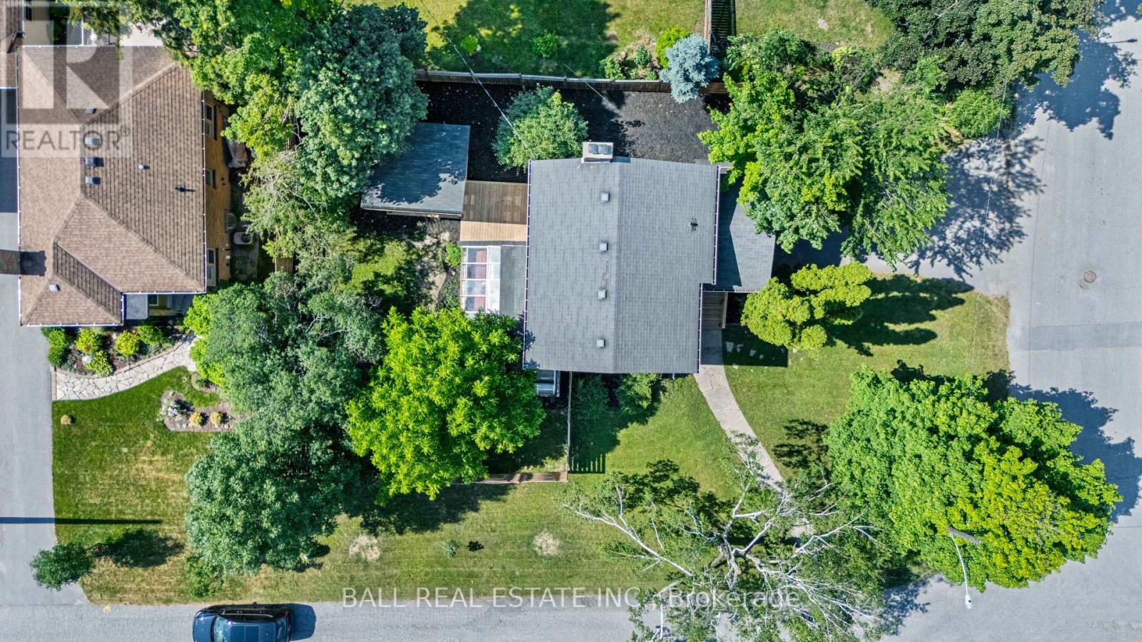 10 Anne Street, Peterborough Central (Old West End), Ontario  K9J 4S5 - Photo 41 - X12249671