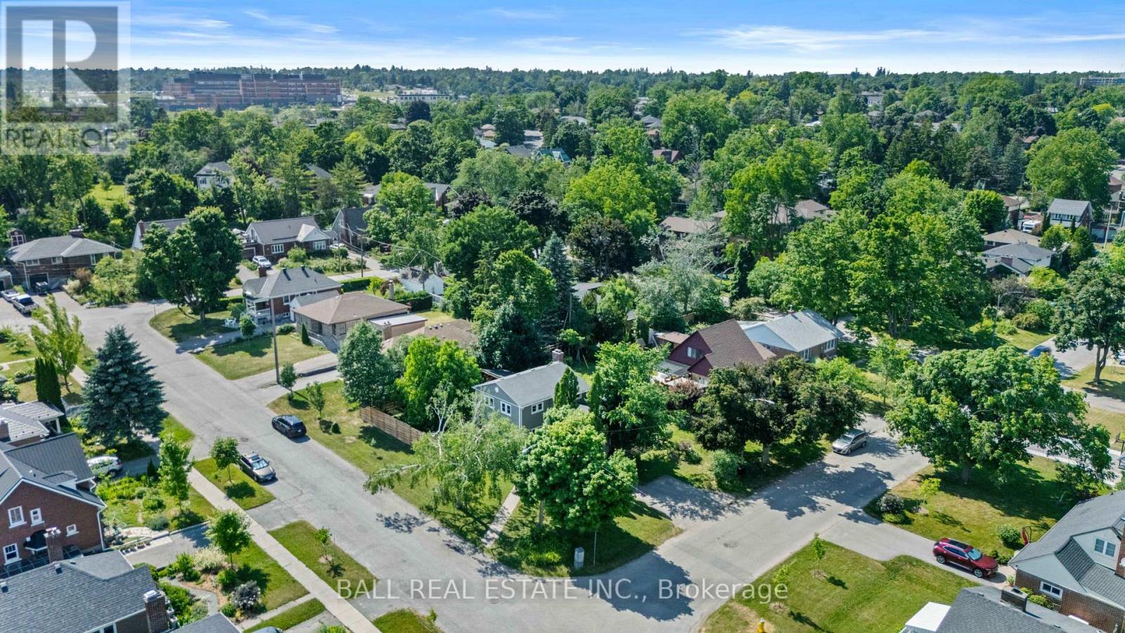 10 Anne Street, Peterborough Central (Old West End), Ontario  K9J 4S5 - Photo 45 - X12249671