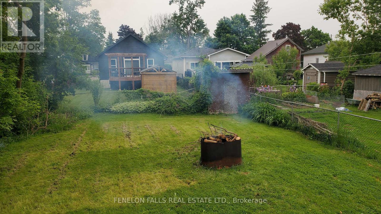 7 James Street, Kawartha Lakes (Lindsay), Ontario  K9V 3B3 - Photo 4 - X12249686