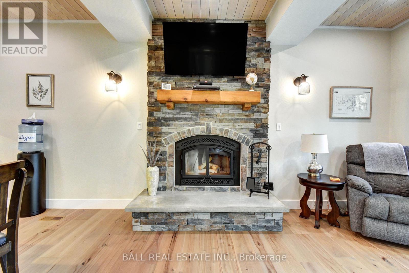 144 Blue Heron Lane, North Kawartha, Ontario  K0L 1A0 - Photo 13 - X12249959