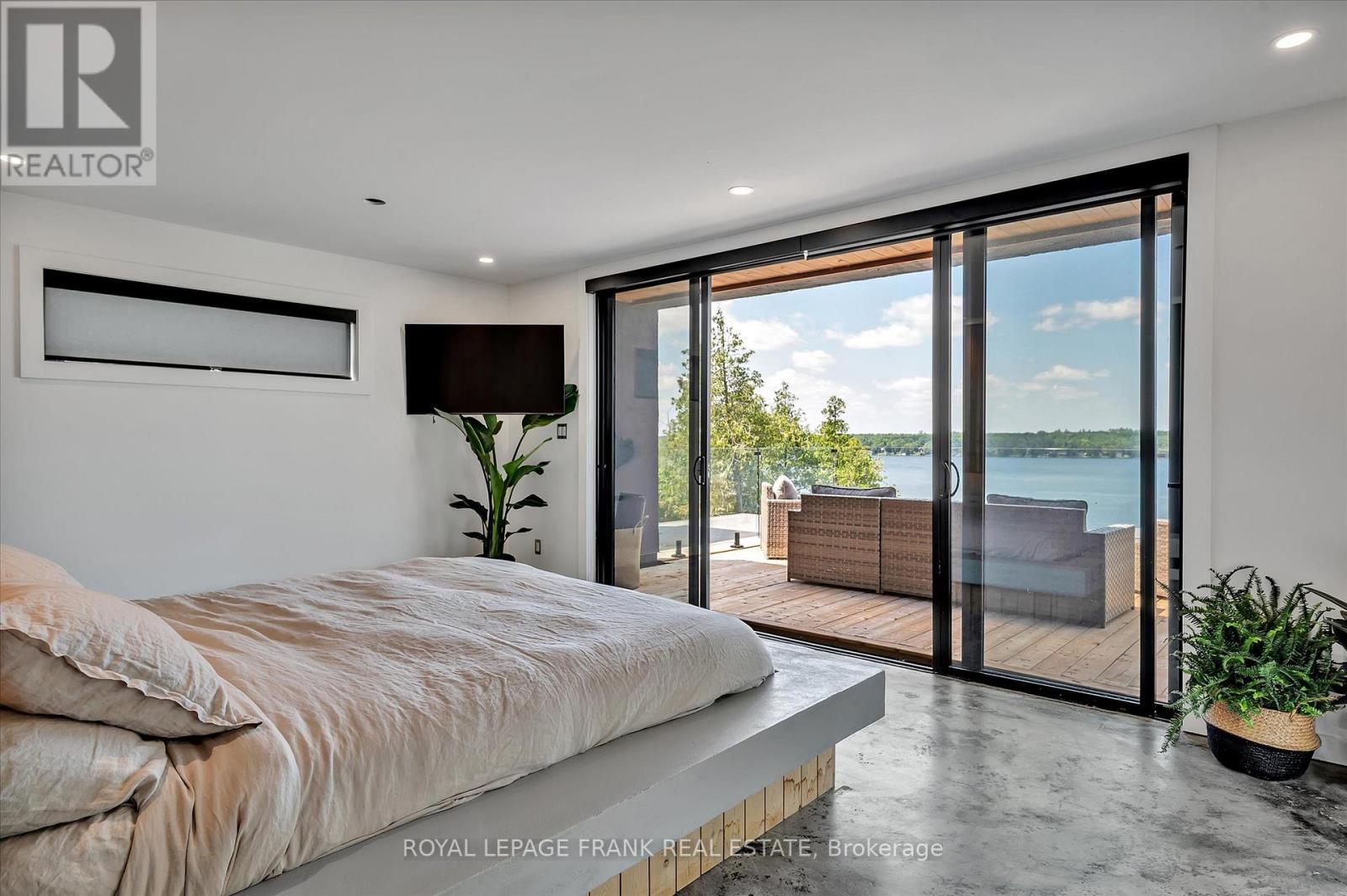 910 Birchview Road, Douro-Dummer, Ontario  K0L 2H0 - Photo 20 - X12250508