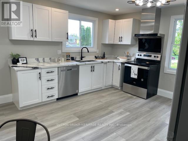 11 Sturgeon Crescent, Kawartha Lakes (Lindsay), Ontario  K9V 4R6 - Photo 5 - X12250597
