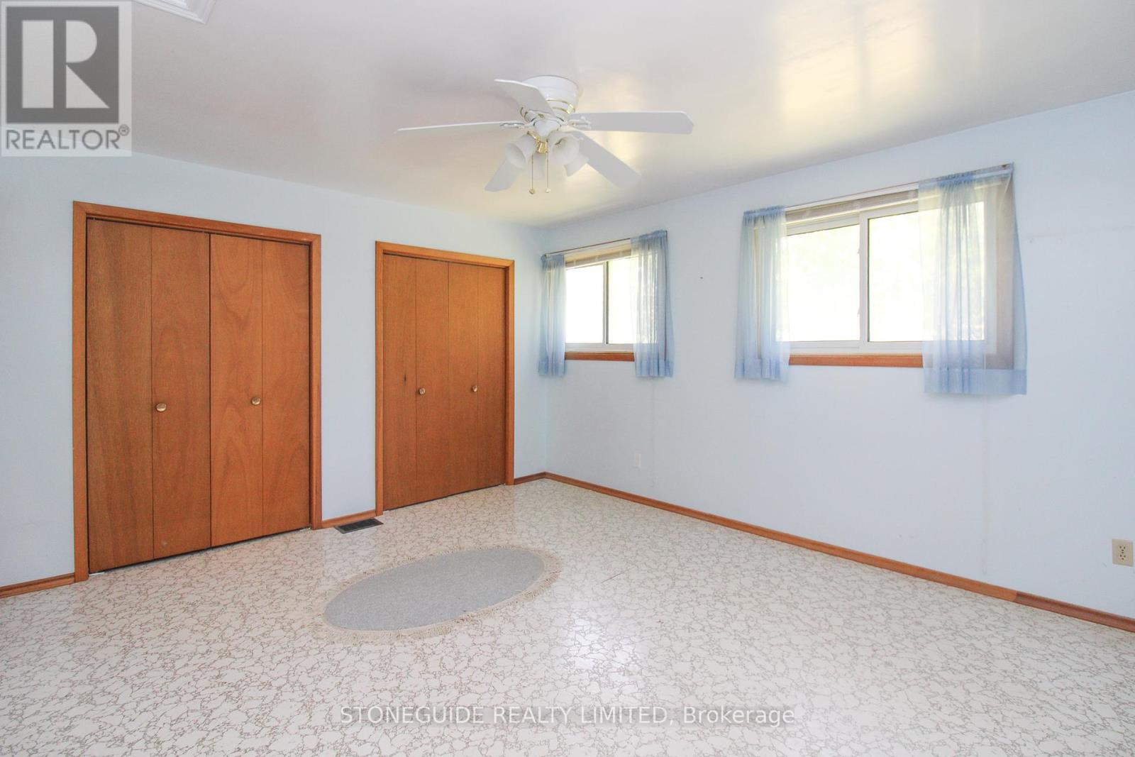 527 Lily Lake Road, Selwyn, Ontario  K9J 6X3 - Photo 13 - X12250834