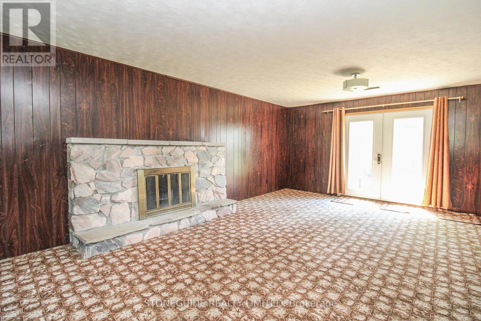 527 Lily Lake Road, Selwyn, Ontario  K9J 6X3 - Photo 22 - X12250834
