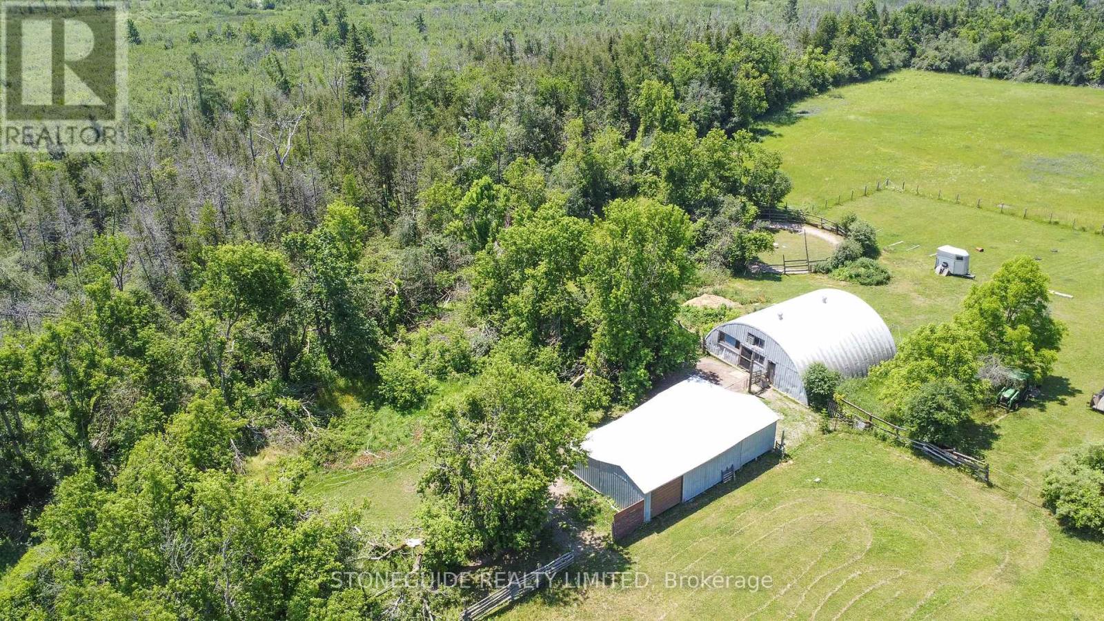 527 Lily Lake Road, Selwyn, Ontario  K9J 6X3 - Photo 32 - X12250834