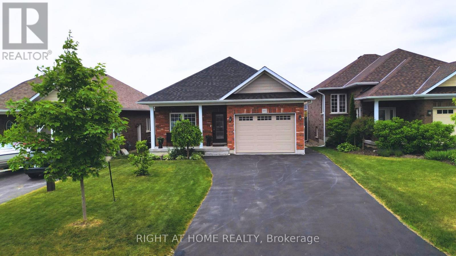 20 HOLTOM STREET, kawartha lakes (lindsay), Ontario