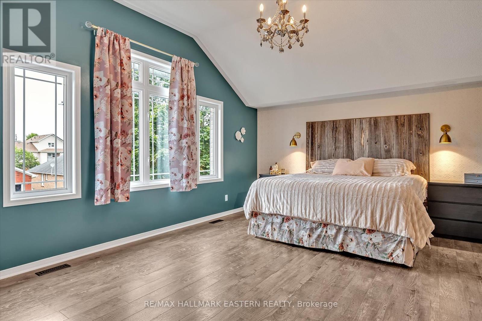 1787 Waddell Avenue, Peterborough West (South), Ontario  K9K 2G5 - Photo 19 - X12251652