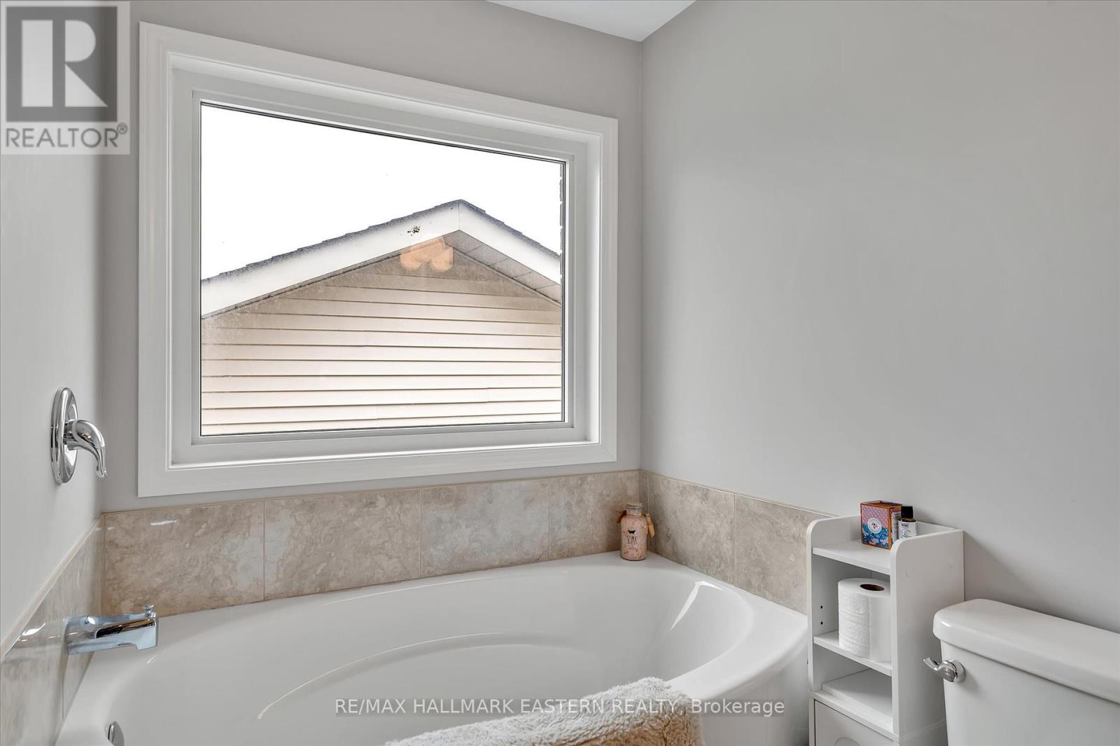 1787 Waddell Avenue, Peterborough West (South), Ontario  K9K 2G5 - Photo 24 - X12251652