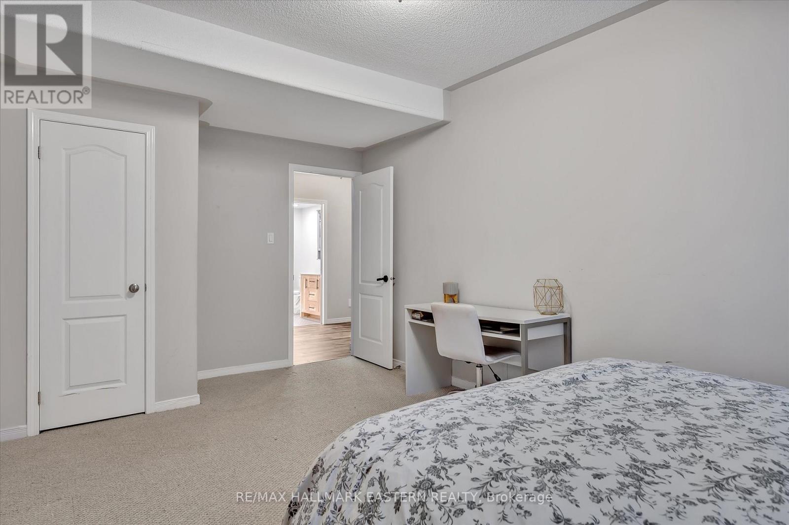 1787 Waddell Avenue, Peterborough West (South), Ontario  K9K 2G5 - Photo 33 - X12251652