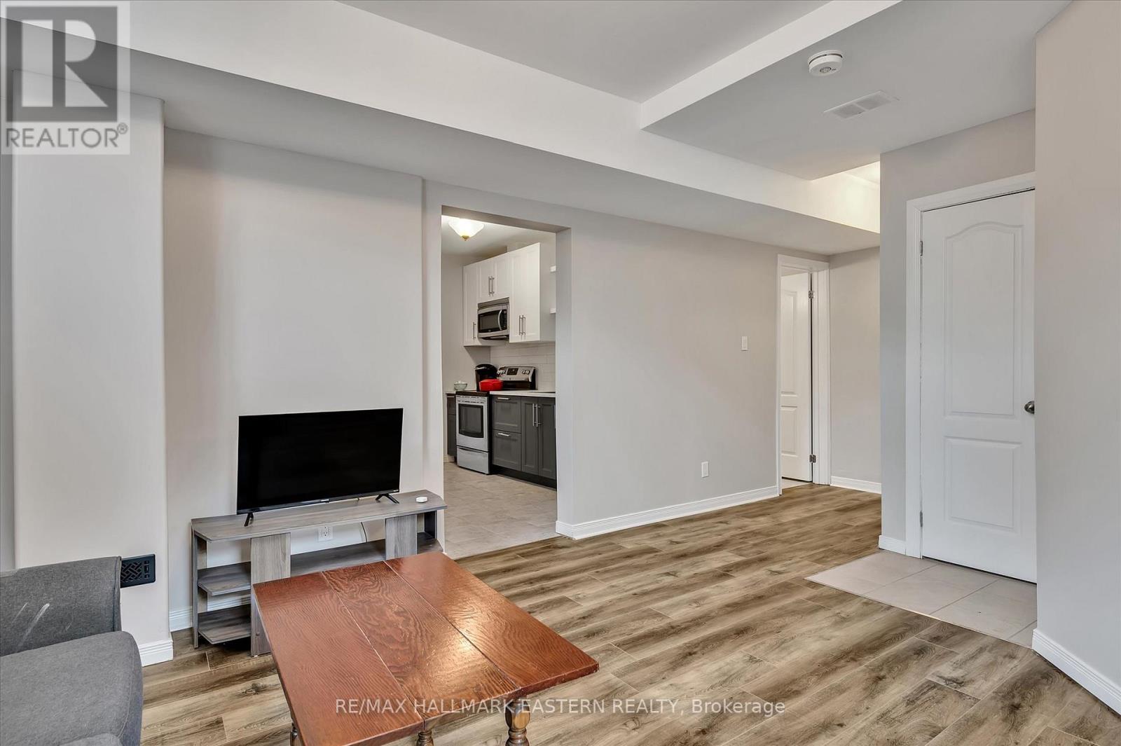 1787 Waddell Avenue, Peterborough West (South), Ontario  K9K 2G5 - Photo 38 - X12251652