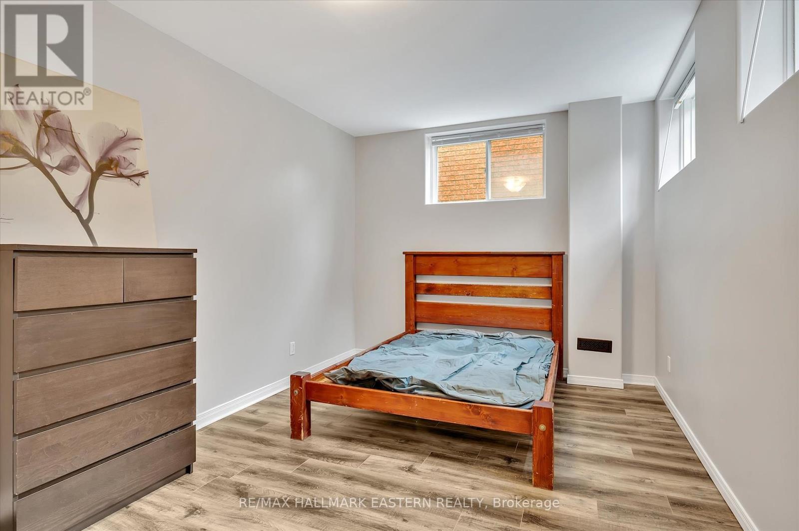 1787 Waddell Avenue, Peterborough West (South), Ontario  K9K 2G5 - Photo 42 - X12251652