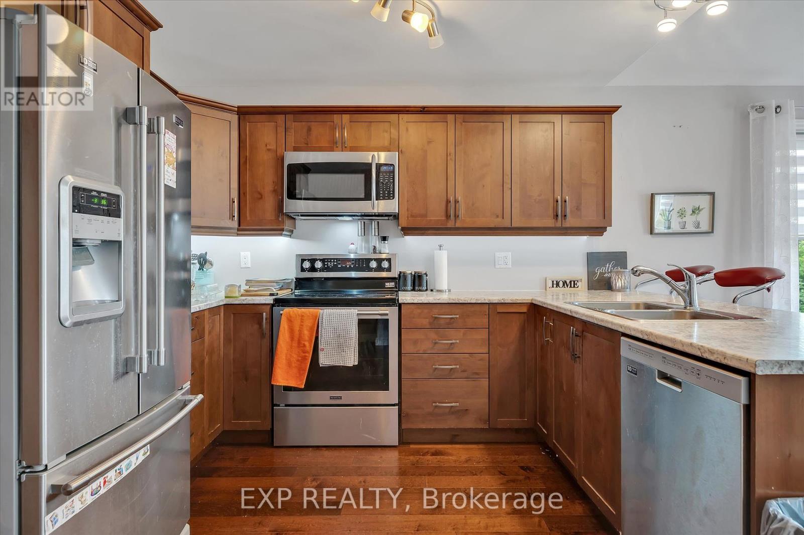 29 Darrell Drain Crescent, Asphodel-Norwood, Ontario  K0L 2V0 - Photo 6 - X12251610