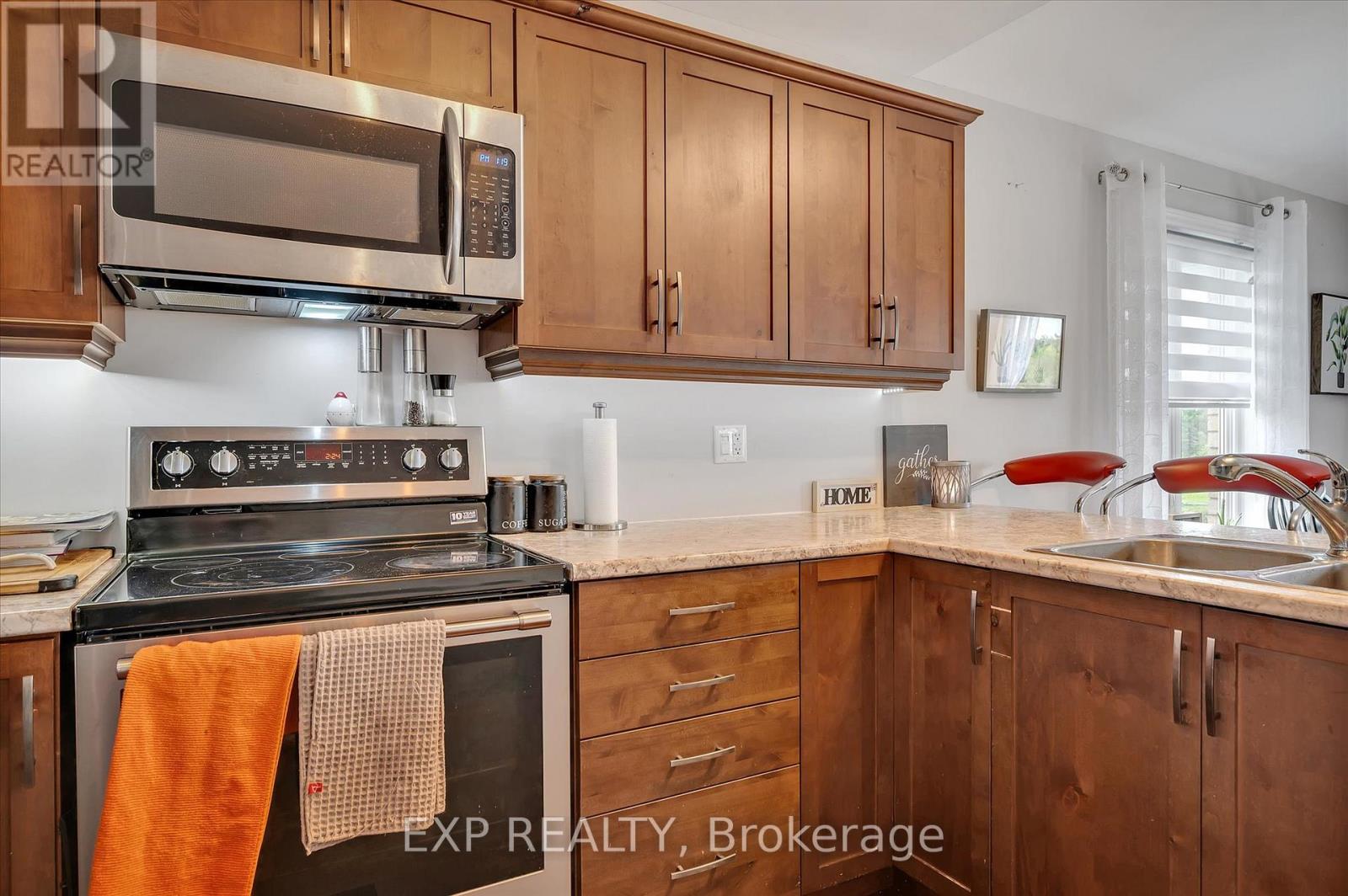 29 Darrell Drain Crescent, Asphodel-Norwood, Ontario  K0L 2V0 - Photo 7 - X12251610