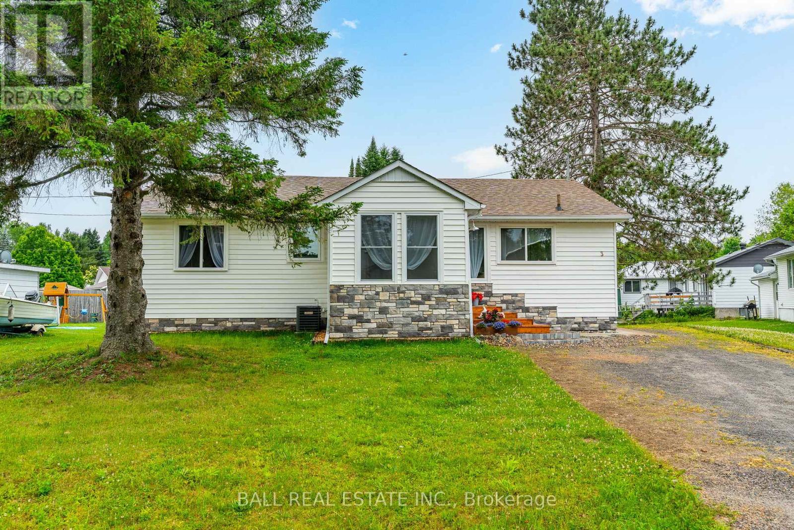 3 Larch Street, Highlands East (Bicroft Ward), Ontario  K0L 1M0 - Photo 2 - X12251757